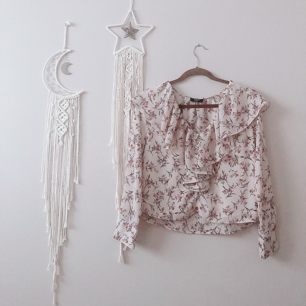 VICI RUFFLED BLOUSE - Picture 2 of 6